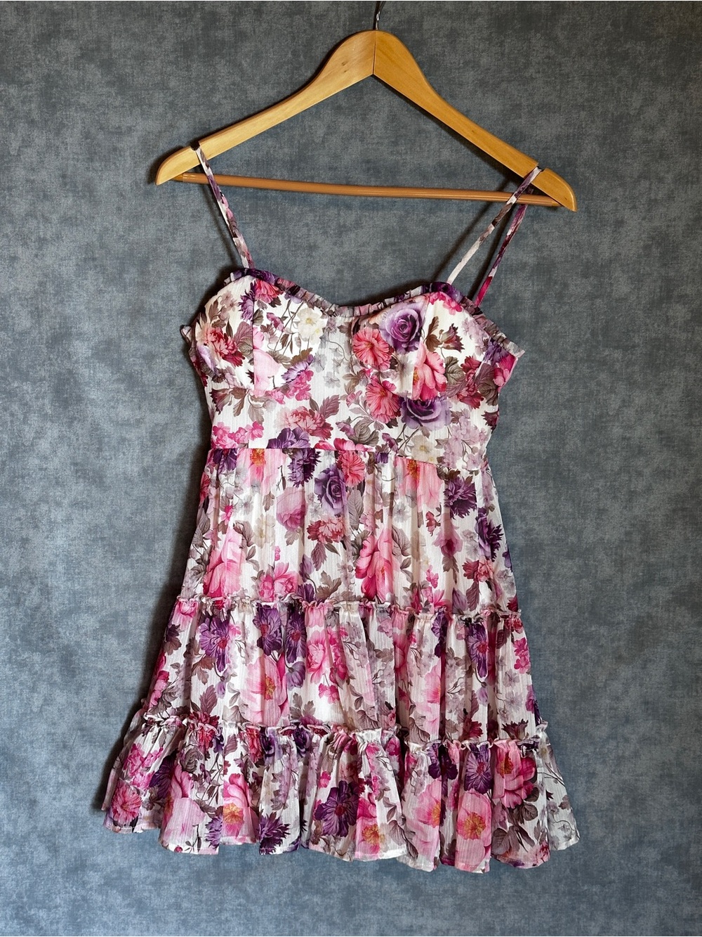 Francesca’s Floral Tiered Mini Dress Smocked Corset Pink Purple XS Like New